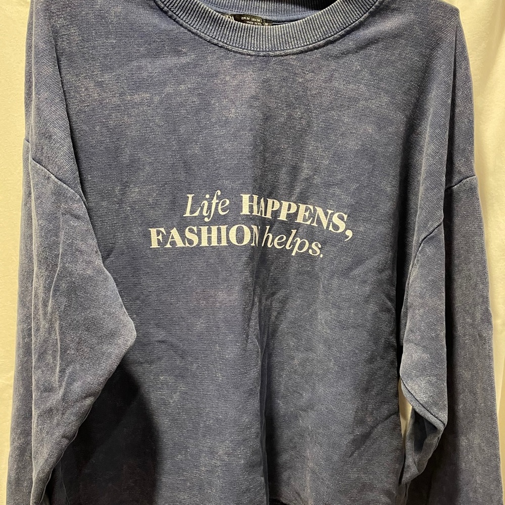 ZARA cropped crew neck sweatshirt